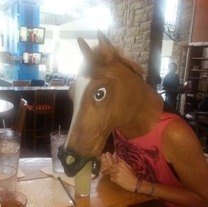 Meet your Posher, Lorena